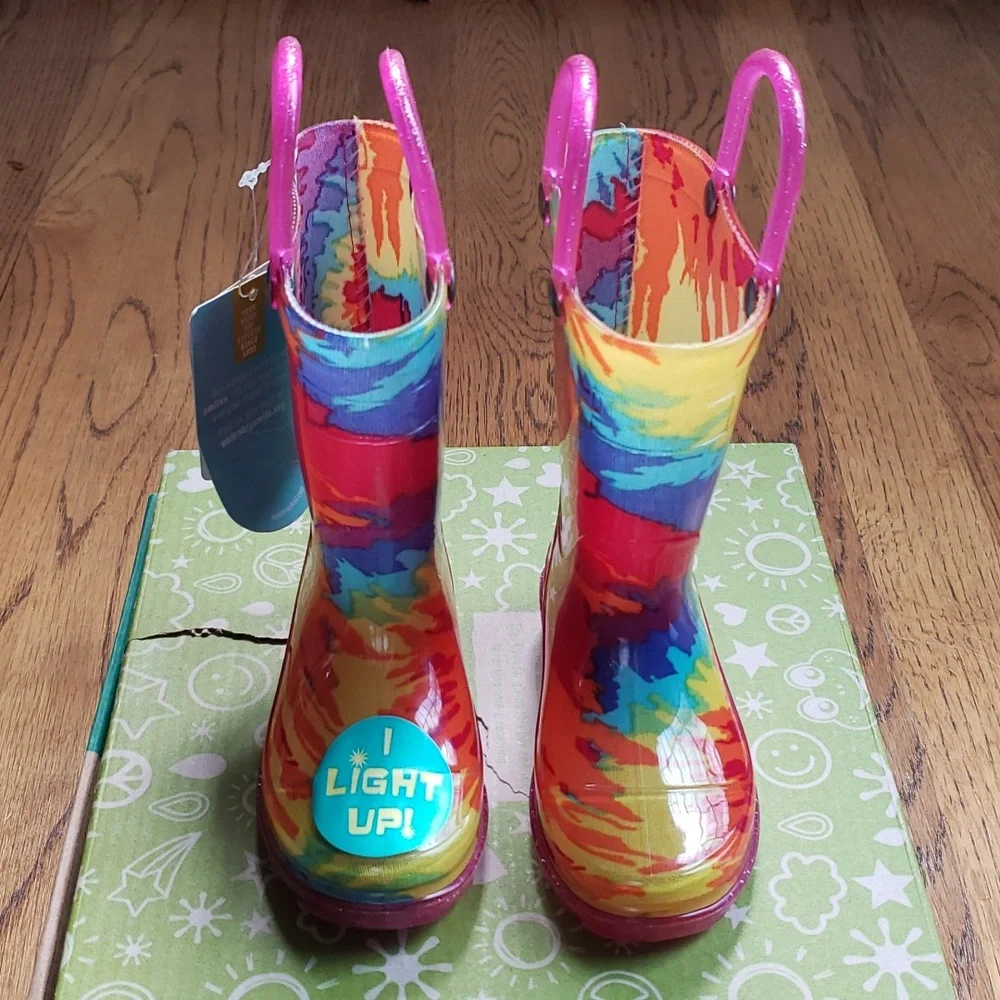 NIB Kids Tie Dye Rain Boot Light Up Western Chief Toddler Size 5